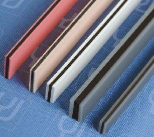 Presné prepojenie: Dešifrovanie technológie vodivých gumených konektorov v moduloch displeja LCM